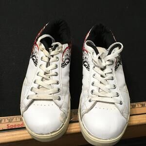 OP "Mysterious" Lace Up Athletic Inspired Sneakers size 9 White With Red & Black